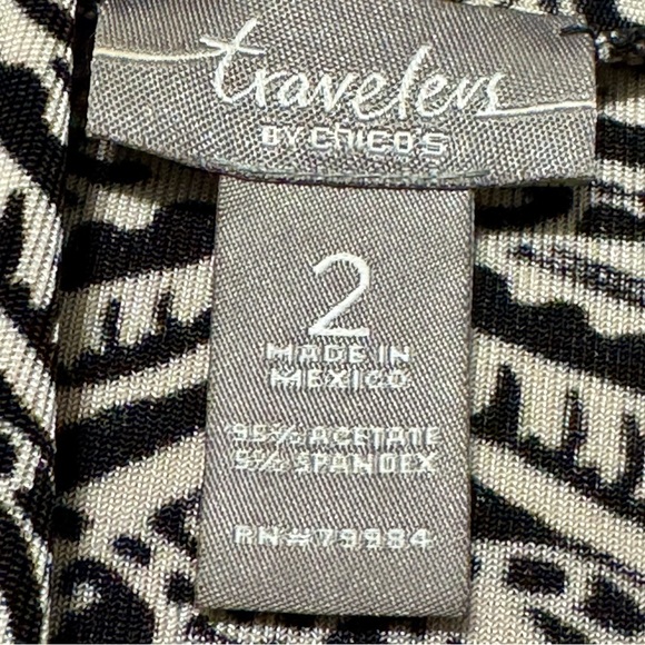 Travelers by Chicos Lightweight Slinky Medallion Black White Print Open Cardigan - Picture 7 of 8